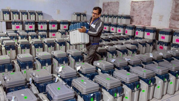 Rajasthan Election 2023 Polling Live Nearly 25% Voter Turnout Recorded Till 11 AM, Says EC